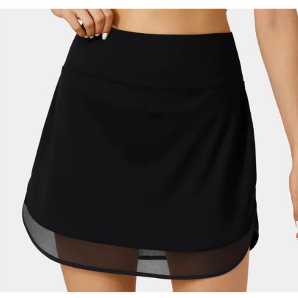 NWT Halara Women's Cloudful Contrast Mesh 2-in-1 Side Pocket Golf Skirt Black S